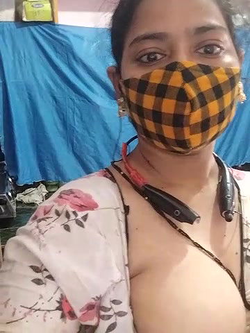 Stripchat-Public.Show-c-Sexynageena-2025.05.08.015255