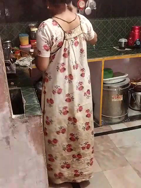 Stripchat-Public.Show-c-Sexynageena-2025.05.08.021928