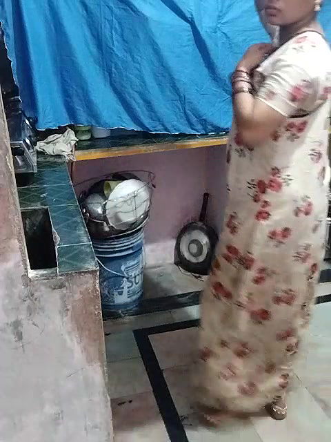 Stripchat-Public.Show-c-Sexynageena-2025.05.08.022727