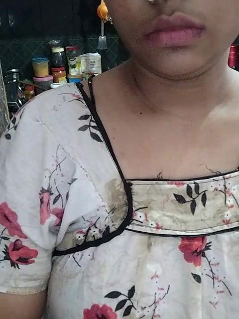 Stripchat-Public.Show-c-Sexynageena-2025.05.08.022727