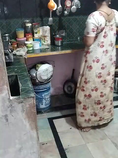 Stripchat-Public.Show-c-Sexynageena-2025.05.08.022727