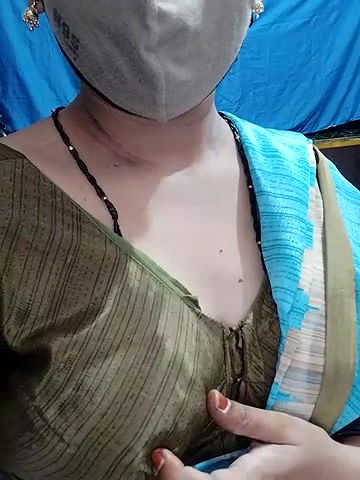 Stripchat-Public.Show-c-Sexynageena-2025.05.08.192348