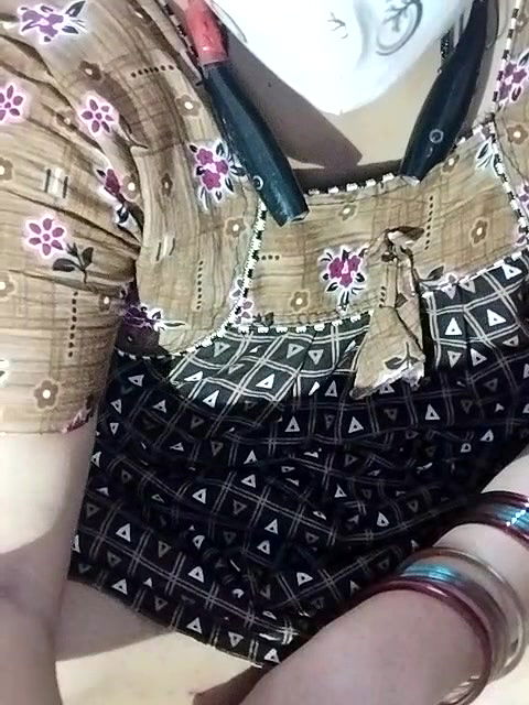 Stripchat-Public.Show-c-Sexynageena-2025.05.09.201101