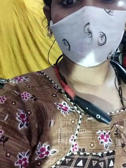 Stripchat-Public.Show-c-Sexynageena-2025.05.09.201101