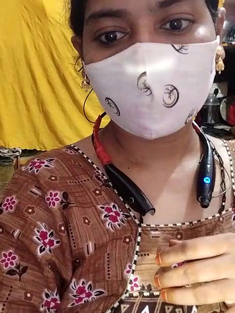 Stripchat-Public.Show-c-Sexynageena-2025.05.09.201101