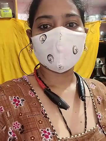 Stripchat-Public.Show-c-Sexynageena-2025.05.10.001115