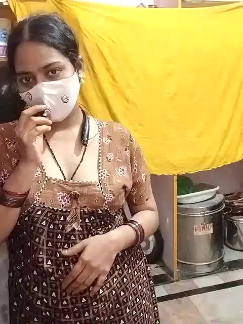 Stripchat-Public.Show-c-Sexynageena-2025.05.10.011800