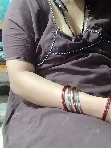 Stripchat-Public.Show-c-Sexynageena-2025.05.11.002832