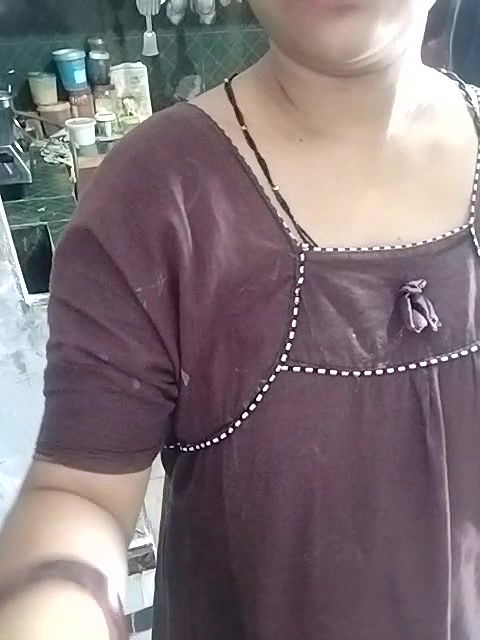 Stripchat-Public.Show-c-Sexynageena-2025.05.11.022801