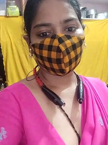 Stripchat-Public.Show-c-Sexynageena-2025.05.11.180012