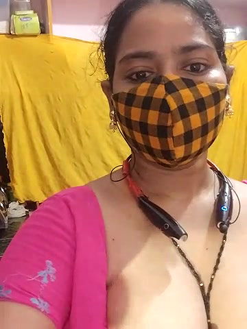 Stripchat-Public.Show-c-Sexynageena-2025.05.11.180012