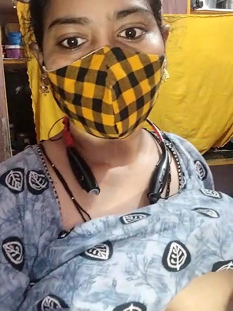 Stripchat-Public.Show-c-Sexynageena-2025.05.12.005405