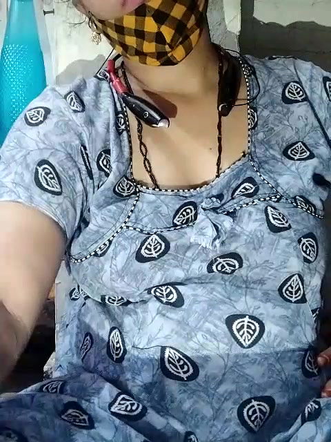 Stripchat-Public.Show-c-Sexynageena-2025.05.12.020337