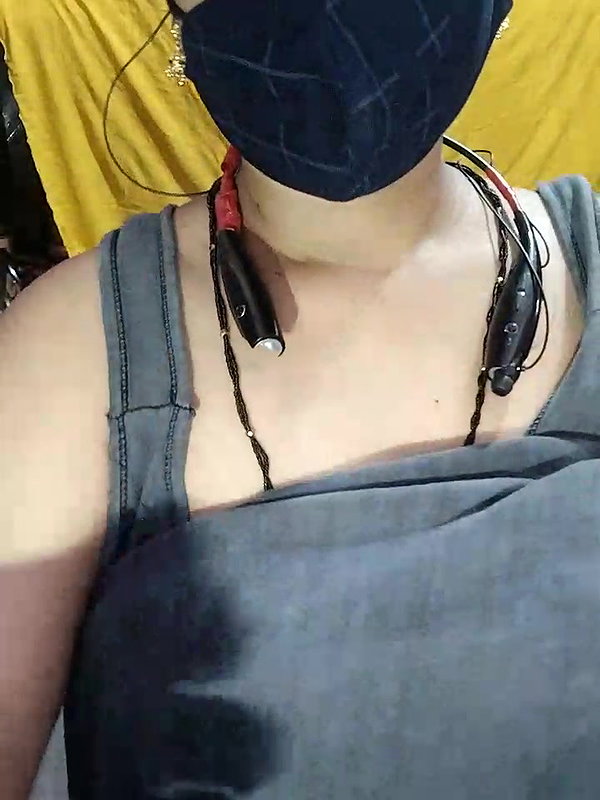 Stripchat-Public.Show-c-Sexynageena-2025.05.13.003100