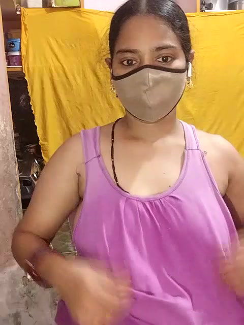 Stripchat-Public.Show-c-Sexynageena-2025.05.13.180001