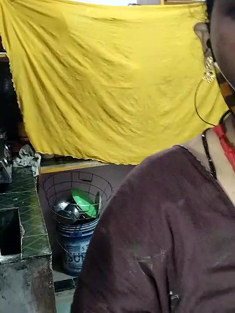 Stripchat-Public.Show-c-Sexynageena-2025.05.14.192648
