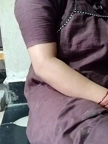 Stripchat-Public.Show-c-Sexynageena-2025.05.15.013725
