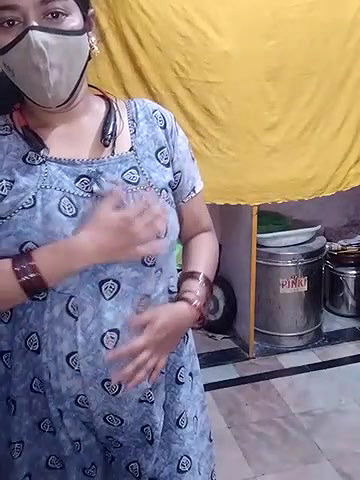 Stripchat-Public.Show-c-Sexynageena-2025.05.16.003617