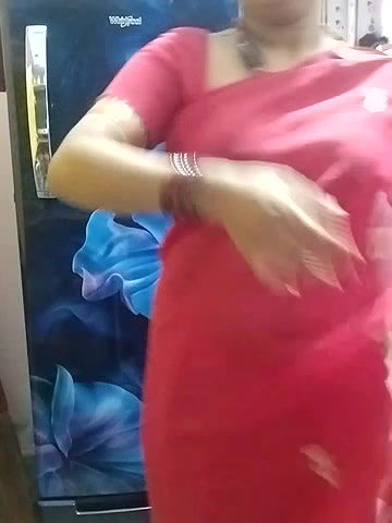 Stripchat-Public.Show-c-Sexynageena-2025.05.17.003240