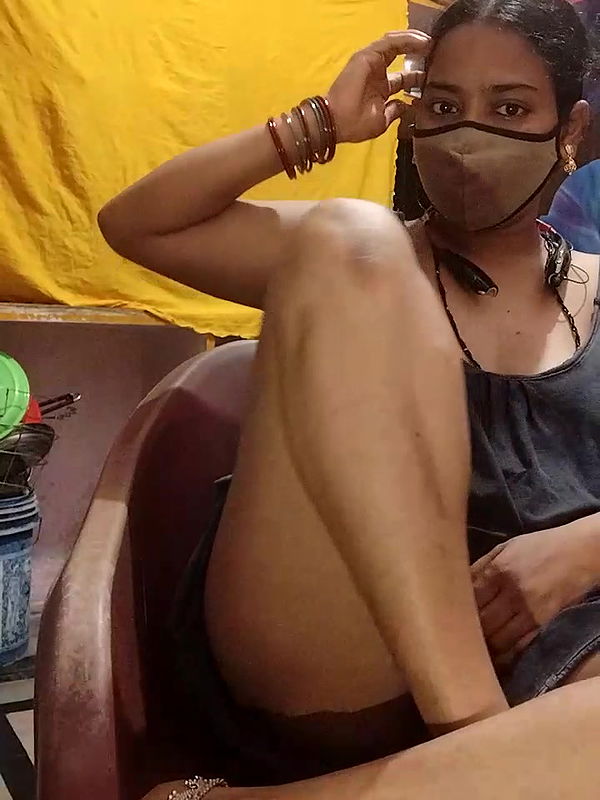 Stripchat-Public.Show-c-Sexynageena-2025.05.17.185414