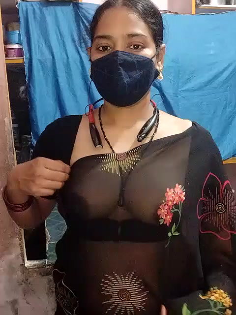 Stripchat-Public.Show-c-Sexynageena-2025.05.18.173845