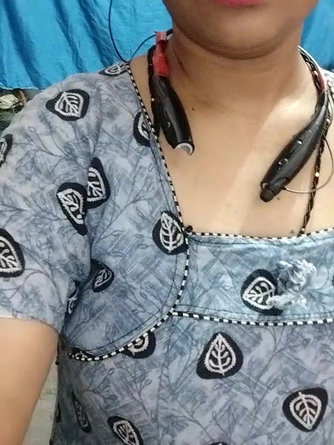 Stripchat-Public.Show-c-Sexynageena-2025.05.18.193126