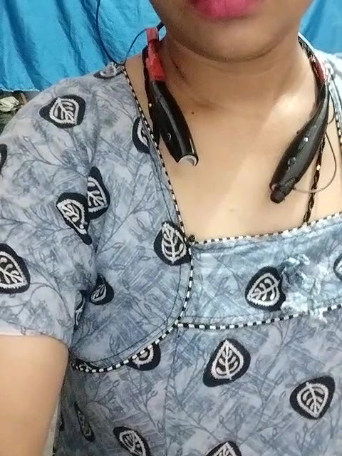 Stripchat-Public.Show-c-Sexynageena-2025.05.18.193126