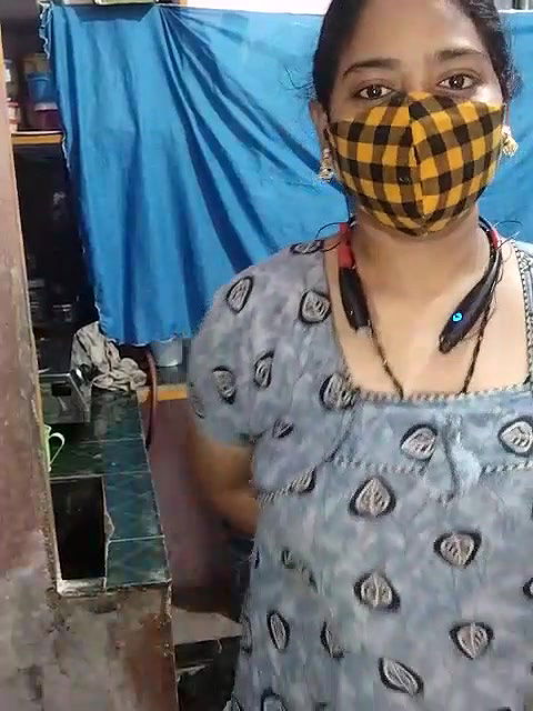 Stripchat-Public.Show-c-Sexynageena-2025.05.20.004114