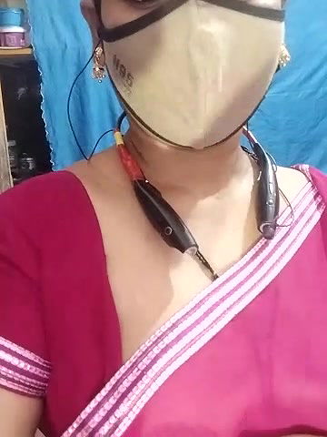 Stripchat-Public.Show-c-Sexynageena-2025.05.20.181737