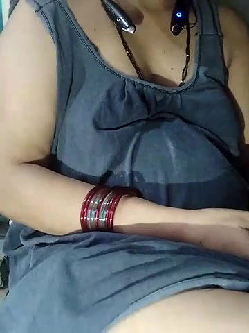 Stripchat-Public.Show-c-Sexynageena-2025.05.21.023739