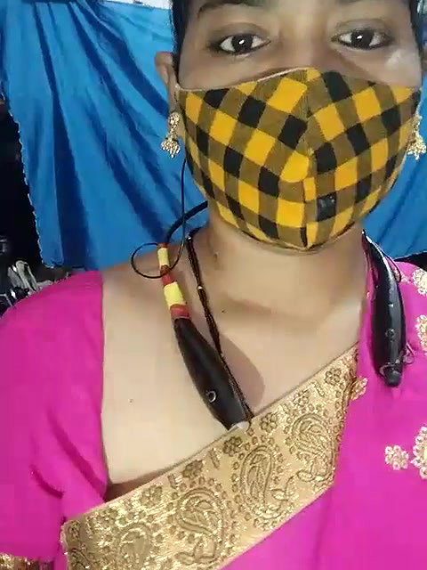 Stripchat-Public.Show-c-Sexynageena-2025.05.21.181018