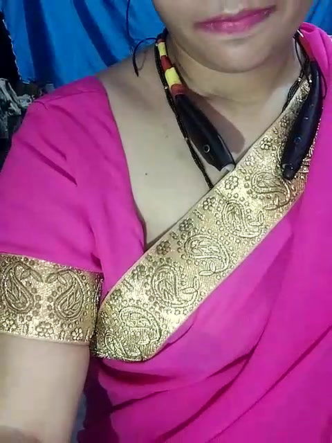 Stripchat-Public.Show-c-Sexynageena-2025.05.21.190617