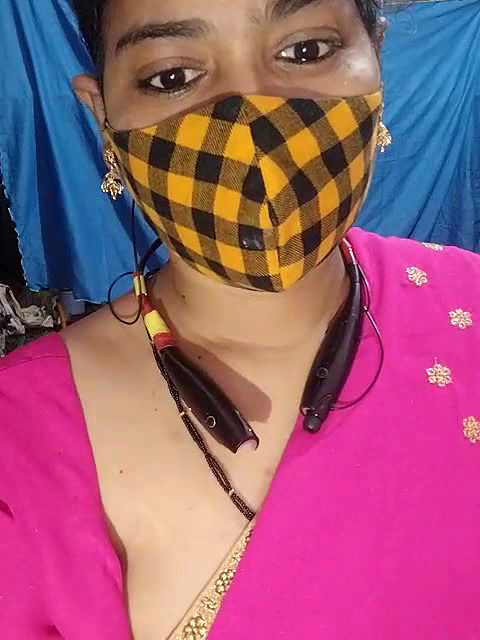 Stripchat-Public.Show-c-Sexynageena-2025.05.21.190617