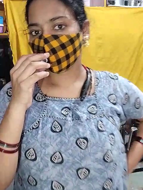 Stripchat-Public.Show-c-Sexynageena-2025.05.24.010241
