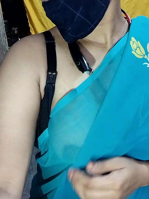 Stripchat-Public.Show-c-Sexynageena-2025.05.24.182705