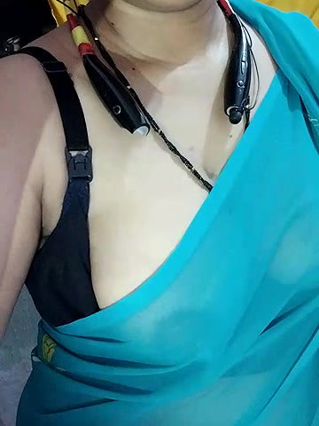 Stripchat-Public.Show-c-Sexynageena-2025.05.25.010605