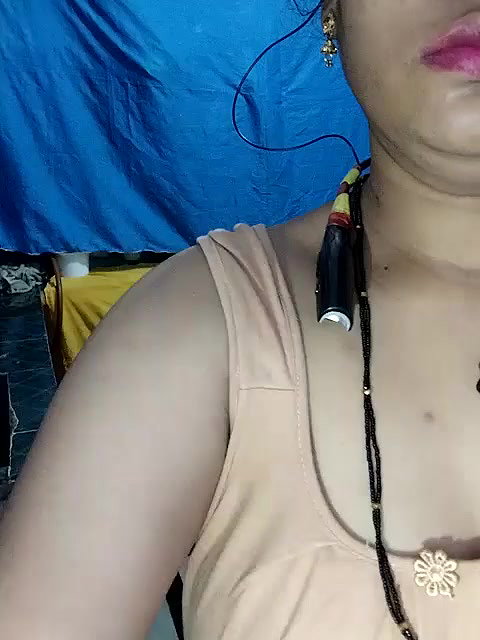 Stripchat-Public.Show-c-Sexynageena-2025.05.26.182920