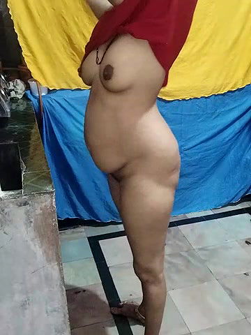 Stripchat-Public.Show-c-Sexynageena-2025.05.27.185451