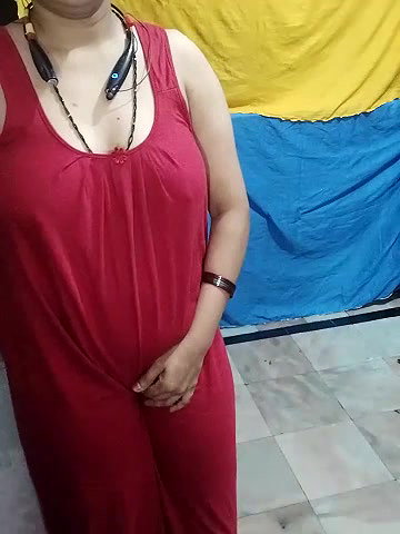 Stripchat-Public.Show-c-Sexynageena-2025.05.28.000039