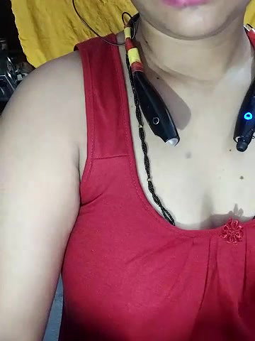 Stripchat-Public.Show-c-Sexynageena-2025.05.28.000039