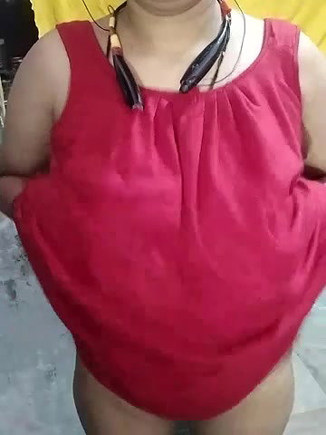 Stripchat-Public.Show-c-Sexynageena-2025.05.28.012147