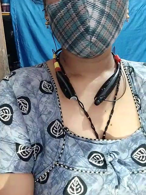 Stripchat-Public.Show-c-Sexynageena-2025.05.30.001109