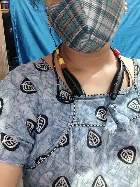 Stripchat-Public.Show-c-Sexynageena-2025.05.30.001109