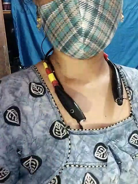 Stripchat-Public.Show-c-Sexynageena-2025.05.30.001109