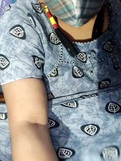 Stripchat-Public.Show-c-Sexynageena-2025.05.30.001109