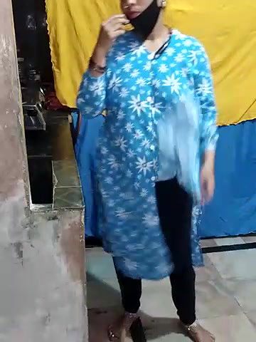 Stripchat-Public.Show-c-Sexynageena-2025.05.30.174921