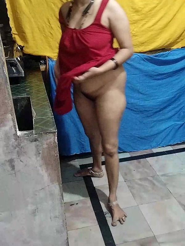 Stripchat-Public.Show-c-Sexynageena-2025.06.05.192336