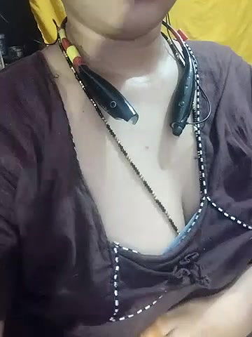 Stripchat-Public.Show-c-Sexynageena-2025.06.08.002102