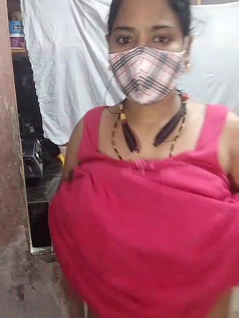 Stripchat-Public.Show-c-Sexynageena-2025.06.09.184501