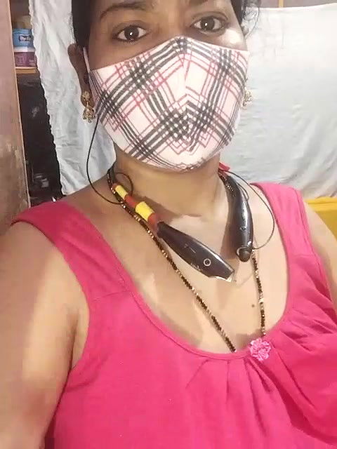 Stripchat-Public.Show-c-Sexynageena-2025.06.09.184501